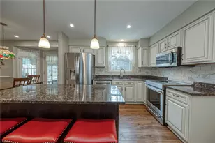 115 Western Circle, North Fayette, PA 15057 - Photo 8