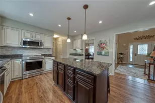 115 Western Circle, North Fayette, PA 15057 - Photo 6