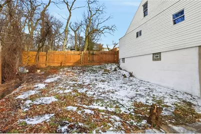 6710 Buchanan Ave, West Mifflin, PA 15122 - Photo 22