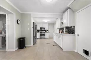 4738 Baptist Rd, Pittsburgh, PA 15227 - Photo 16