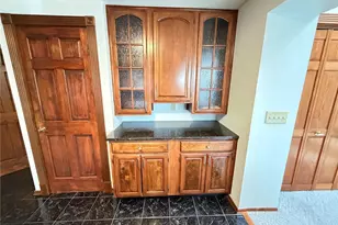 6078 Great Dane Dr, Bethel Park, PA 15102 - Photo 6