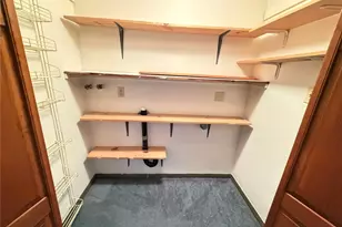 6078 Great Dane Dr, Bethel Park, PA 15102 - Photo 20