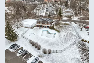 1332 Forest Green Dr, Moon/Crescent Twp, PA 15108 - Photo 22