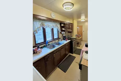 544 Pearl St, Brownsville, PA 15417 - Photo 10