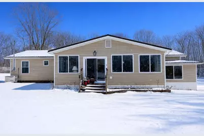 140 Wick Rd, Slippery Rock, PA 16057 - Photo 1