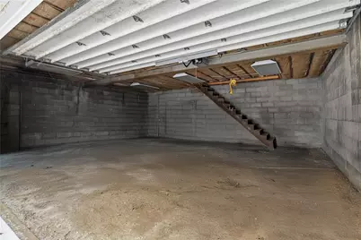 396 Oak Spring Rd, Canonsburg, PA 15317 - Photo 4