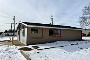 540 Evans City Rd, Twp of But SW, PA 16001 - Photo 14