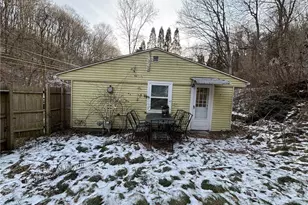 244 Spring Run Rd, Moon/Crescent Twp, PA 15046 - Photo 4