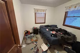 244 Spring Run Rd, Moon/Crescent Twp, PA 15046 - Photo 10