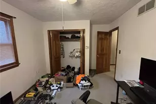 244 Spring Run Rd, Moon/Crescent Twp, PA 15046 - Photo 16