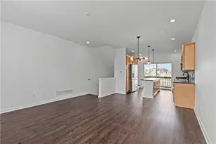 2119 Rose St, Pittsburgh, PA 15219 - Photo 6