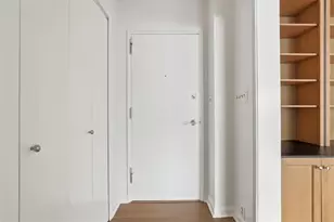 154 N Bellefield Ave, Pittsburgh, PA 15213 - Photo 8