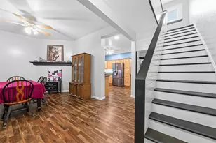 65 Courtney St, Pittsburgh, PA 15202 - Photo 4