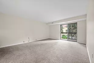 1500 Cochran Rd, Scott Township, PA 15243 - Photo 14