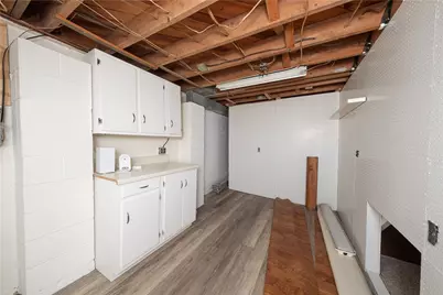 6356 Crestview Dr, South Park, PA 15129 - Photo 20