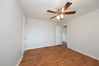 6356 Crestview Dr, South Park, PA 15129 - Photo 10