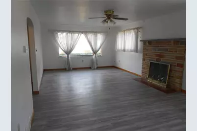 790 Glenn St, South Strabane, PA 15301 - Photo 8