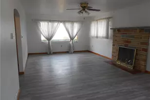 790 Glenn St, South Strabane, PA 15301 - Photo 8