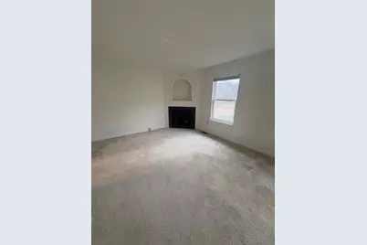 136 Manor View Dr, Manor, PA 15665 - Photo 4