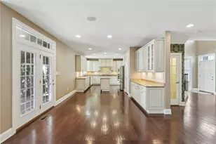 306 Sapling Ct, Cranberry Township, PA 16066 - Photo 16