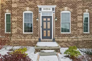 306 Sapling Ct, Cranberry Township, PA 16066 - Photo 8