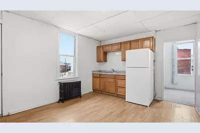 7367 Denniston Ave, Pittsburgh, PA 15218 - Photo 4