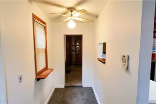 344 W 13th Ave, Homestead, PA 15120 - Photo 8