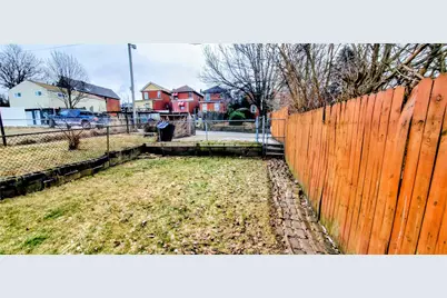 344 W 13th Ave, Homestead, PA 15120 - Photo 24