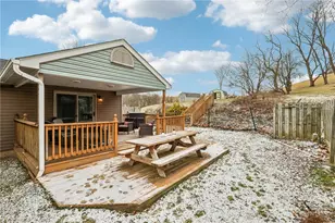 300 Sherrie Dr, Pittsburgh, PA 15239 - Photo 36