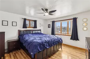 300 Sherrie Dr, Pittsburgh, PA 15239 - Photo 16