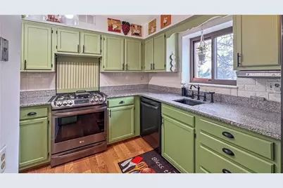 314 Forest Green Dr, Moon/Crescent Twp, PA 15108 - Photo 18