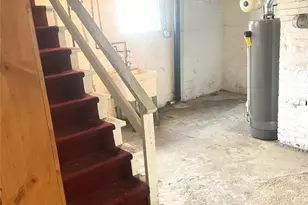 320 N 4th St, Clairton, PA 15025 - Photo 28