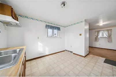 3 Sewickley Ave, Sewickley Township, PA 15637 - Photo 12