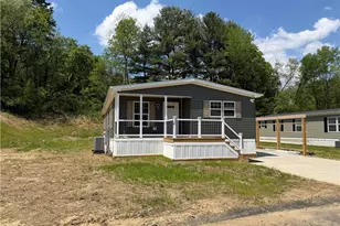 235 Sunnyhill, Adams Township, PA 16059 - Photo 4