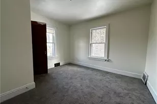 1006 Shira St, New Castle, PA 16101 - Photo 18