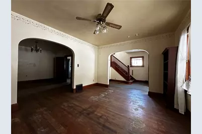 1006 Shira St, New Castle, PA 16101 - Photo 10
