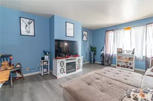 641 W Newton St, Greensburg, PA 15601 - Photo 8