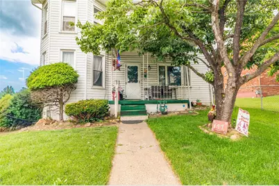 641 W Newton St, Greensburg, PA 15601 - Photo 2