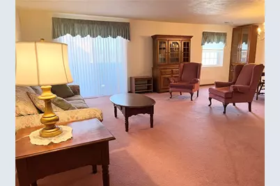 2850 Edgecliff Road #35, Lower Burrell, PA 15068 - Photo 6