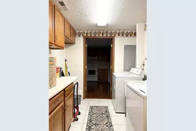 2850 Edgecliff Road #35, Lower Burrell, PA 15068 - Photo 12