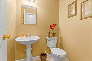 2118 Shawnee Dr, South Strabane, PA 15301 - Photo 12