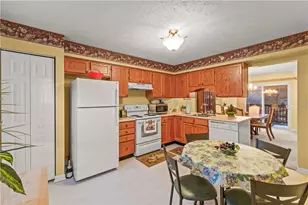 2118 Shawnee Dr, South Strabane, PA 15301 - Photo 10