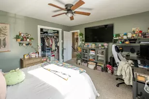 405 Wayne Ave, Ellwood City, PA 16117 - Photo 24