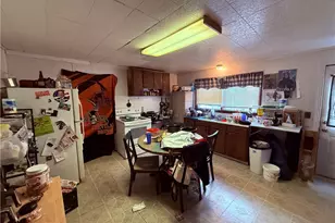 325 W Cunningham St, Butler, PA 16001 - Photo 4