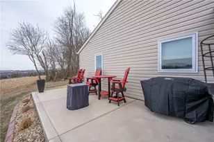 569 Sunview Cir, Derry Township, PA 15650 - Photo 20