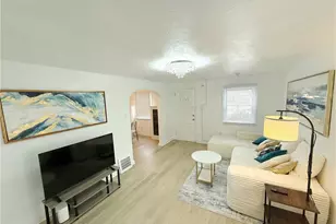 617 Hamil Rd, Verona, PA 15147 - Photo 1