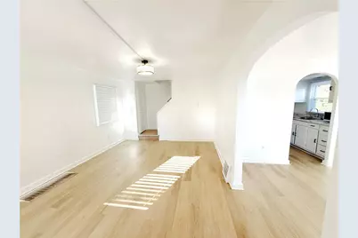 617 Hamil Rd, Verona, PA 15147 - Photo 2