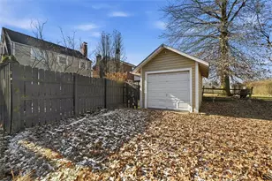 239 Marshall Ave, Carnegie, PA 15106 - Photo 34