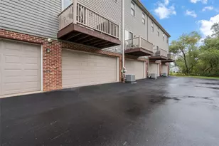 303 Wineberry Ridge Ct, Sewickley Township, PA 15642 - Photo 36