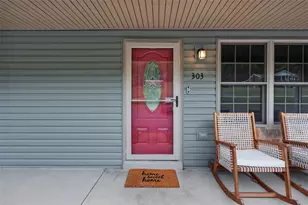 303 Wineberry Ridge Ct, Sewickley Township, PA 15642 - Photo 4